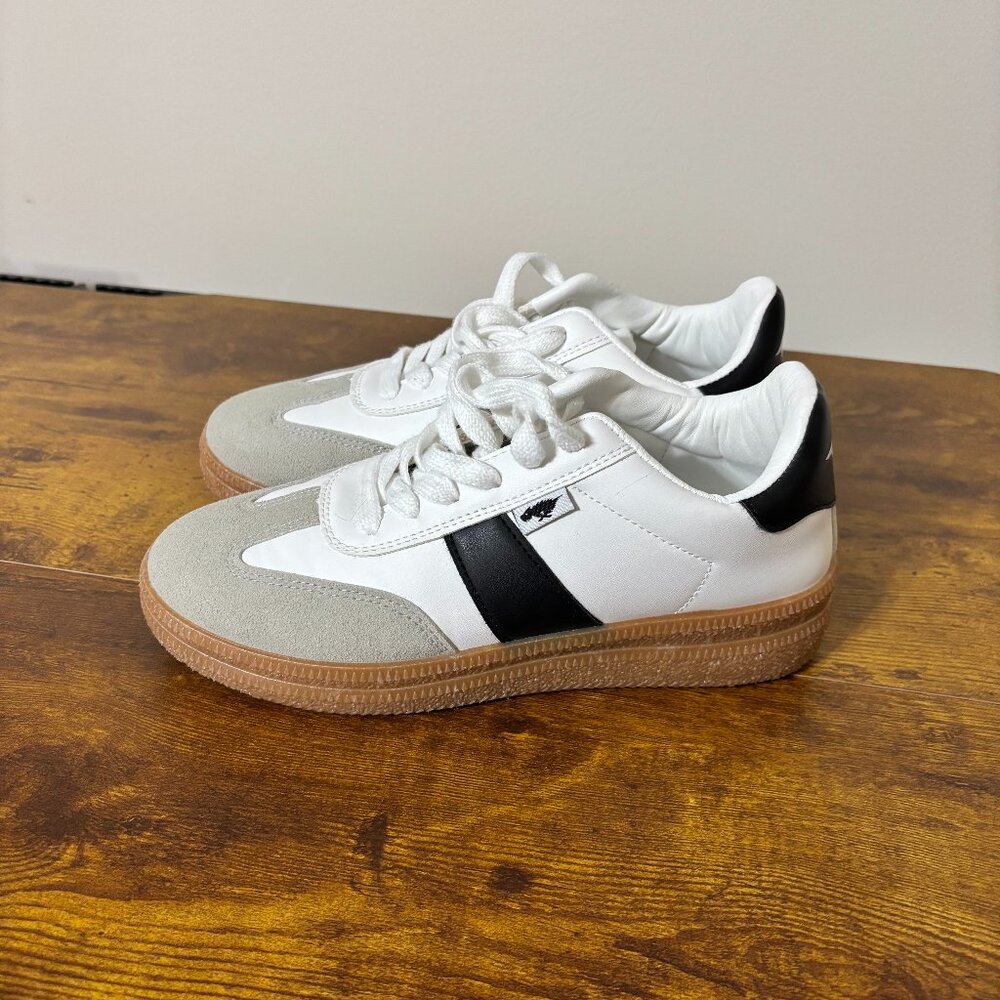 Rocket Dog Sneakers, Size 8
